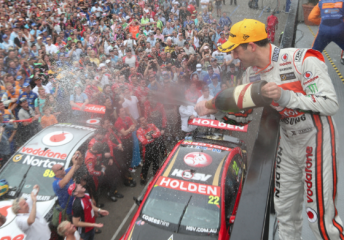 thumb Screen Shot 2012 12 16 at 11.58.44 PM 344x240 Castrol EDGE Summer Grill: Is Whincup the best ever?