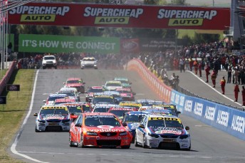 Castrol EDGE Summer Grill: Who was the stand out V8 co driver in 2012? race start 344x229 Castrol EDGE Summer Grill: Who was the stand out V8 co driver in 2012?