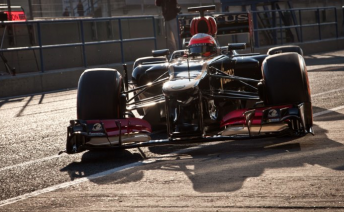 Grosjean on top as Hamilton crashes Screen Shot 2013 02 07 at 9.01.10 AM 344x212 Grosjean on top as Hamilton crashes
