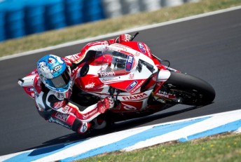 Carlos Checa fastest in WSBK warm up lr Carlos Checa seals the tenth Superpole of his wsbk career Phillip Is 344x231 Carlos Checa fastest in WSBK warm up