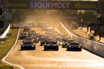 Erebus leads the way at quarter distance in Bathurst 12H start 344x229 Erebus leads the way at quarter distance in Bathurst 12H