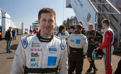 Swedish ace downplays V8 Supercar chances Swedish ace downplays V8 Supercar chances