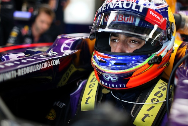 Franchitti: Ricciardo is world champion material Ricciardo Franchitti Franchitti: Ricciardo is world champion material