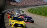 Kenseth dominates at Michigan