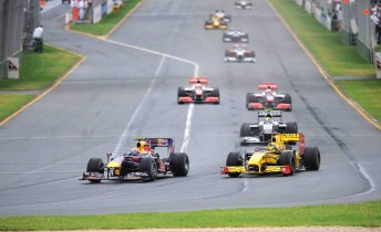 thumb Mark Webber leads the pack at the Australian Grand Prix this year