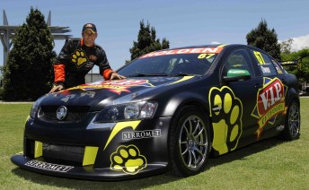 car Steve Owen with the Triple Eight-designed VIP Petfoods Commodore VE