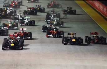 thumb Webber (centre) struggles off the line at Singapore