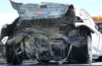 thumb The rear of the damaged #17 Falcon
