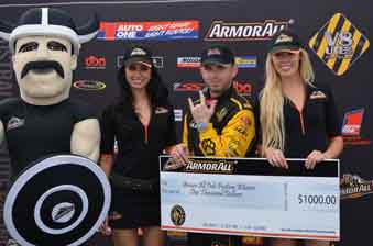 thumb Ryal Harris accepts his pole award