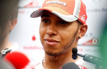 thumb Lewis Hamilton