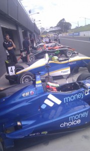 thumb The F3 cars line-up at Mount Panorama