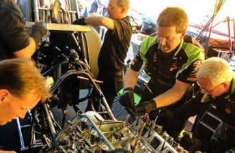 thumb Bruce Read (middle right) working on the Tequila Patron car in the USA