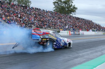 John Zappia thrilled the huge crowd with his pass in Top Doorslammer