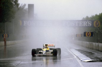 Thierry Boutsen winning the 1989 AGP