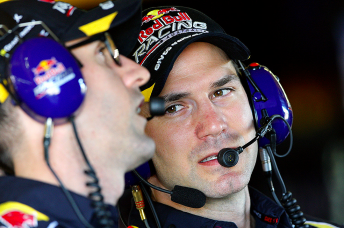 Team manager Mark Dutton with Lowndes' race engineer Jeromy Moore