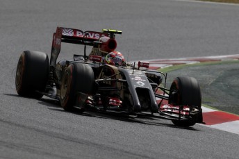 Pastor Maldonado tops the final day of the Barcelona test