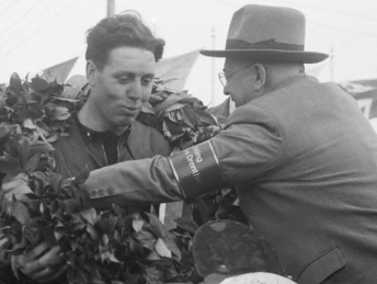 Geoff Duke pictured in 1951