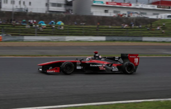 Joao Paulo de Oliveira on his way to chequered flag in Super Formula