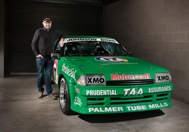 John Bowe with the Greens'-Tuf replica