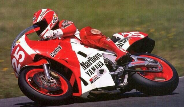Doohan aboard the Yamaha in 1987. pic via pinterest