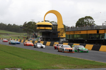Perkins and Randle lead the Sports Sedan field to Turn 1