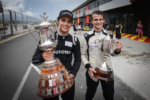Pedro Piquet claims the New Zealand Motor Cup at Hampton Downs, denying Kiwi James Munro (left) victory.