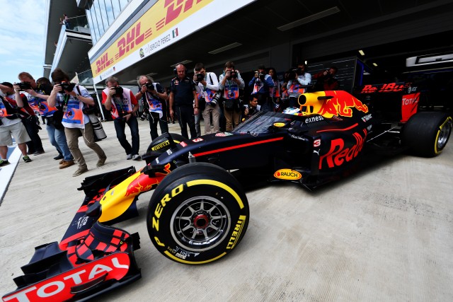 Daniel Ricciardo tested the 'aeroscreen' during practice at the Russian Grand Prix