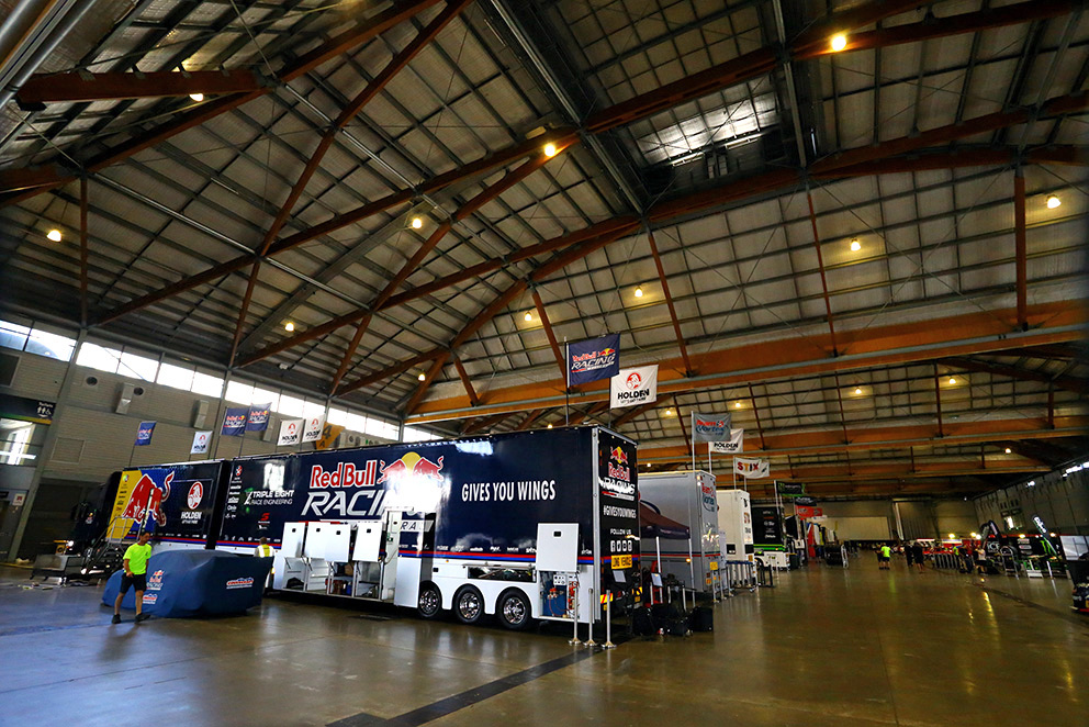 GALLERY Coates Hire Sydney 500 setup Speedcafe