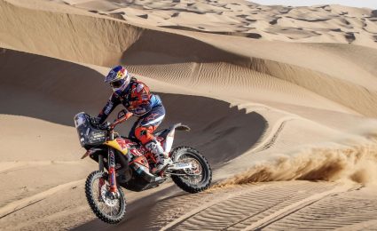 Price sacrifices chances to help fallen rival