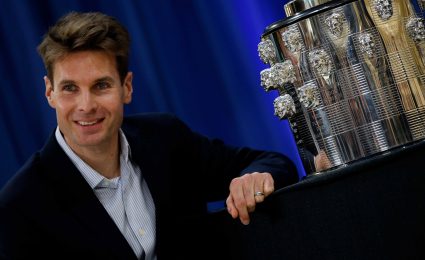 GALLERY: Power's likeness unveiled on Borg-Warner Trophy