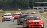 Smith drives away with opening race win at Teretonga