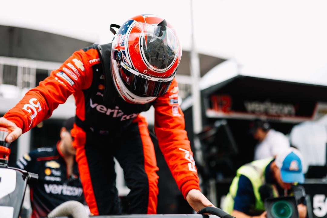 Will Power has explained that his broken ribs occurred after the IndyCar season had finished