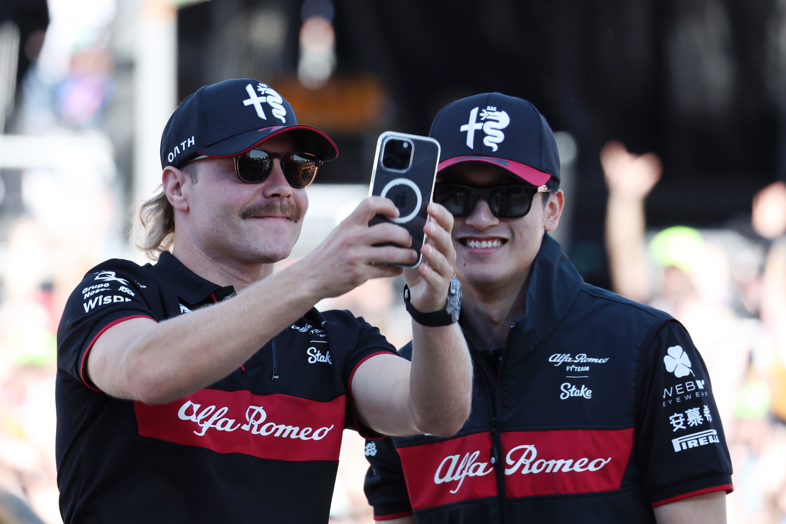 Bottas and Zhou set to be retained by Sauber for 2024